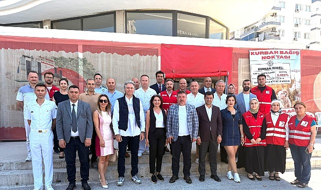 Türk Kızılay Bayraklı Şubesi’nden Anlamlı Kahvaltı Buluşması