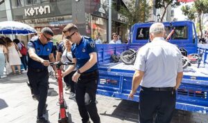 Yaya yollarında scooter ve motora geçit yok