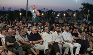 Açık hava film gösterimleri ‘Paranoya’ ile başladı