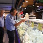 Bayraklı’da pazar yerlerine sıkı denetim