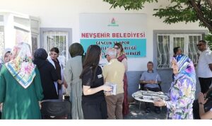 Bolluk ve Bereketin Sembolü Aşure İkram Edildi