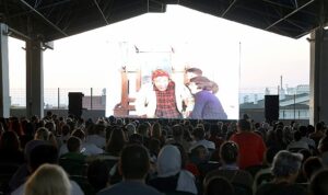 Çankaya’da Açık Hava Sinema Keyfi Neşeli Günler ile Başladı