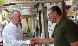 Esnafımızla her zaman omuz omuzayız