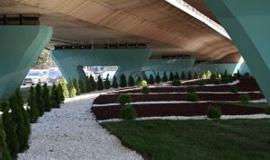 Gebze Topçular Köprülü Kavşağı’nda çevre düzenlemesi