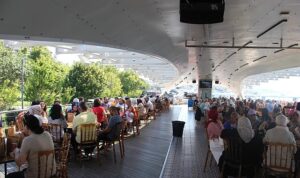 İBB Darülaceze Sakinlerinden Boğaz’da Tarihi Yolculuk