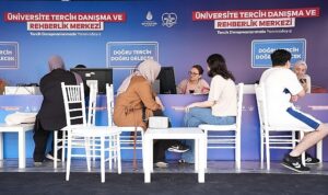 İBB’den YKS Tercih Döneminde Gençlere Rehberlik