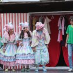 Karabağlar’da Çocuklar Sahnede Parladı: Ekran Kapandı, Eğlence Başladı!