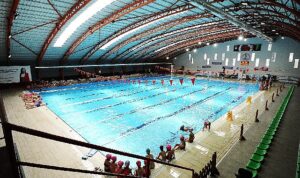 Karşıyaka Belediyesi Yüzme Havuzu’na modern dokunuş