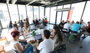 “Karşıyaka Kültür ve Turizm Rotası” yola çıktı