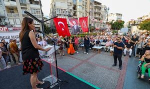 Karşıyaka’da geleneksel aşure buluşması