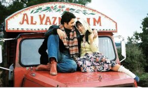 Kervansaray Arkasında Açık Havada Sinema Keyfi