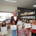 Minik Karikatüristler İş Başında! Ayvalık Belediyesi’nden Çocuklara Renkli Bir Yaz Atölyesi