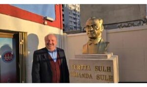 Paris Trabzonlular Derneğinden Başkan Abdullah Özyiğit’e teşekkür ziyareti