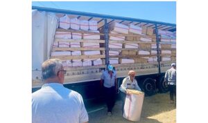 Urla Belediyesinden Zeytineli’ne 19 Ton Saman Desteği