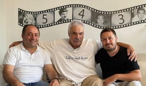 Usta Oyuncu Halil Ergün, Genç Yeteneklerle Etiler’de Buluştu!