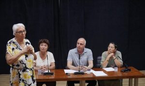 Ayvalık Belediye Başkanı Mesut Ergin: “Siz yeter ki okuyun, biz her zaman yanınızdayız”