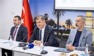 Başkan Tugay: Sağlıklı gıdaya erişimin sürekliliği için iş birliği şart