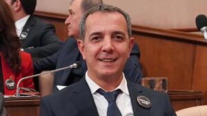 Beyoğlu Belediyesi Başkanvekilliğine Sefer Karaahmetoğlu seçildi