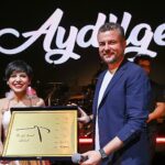 Buca’da Zafer Bayramı coşkusu Aydilge konseri ile taçlandı