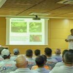 Büyükşehir’den ilaçlama personeline eğitim