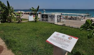 Büyükşehir’in engelsiz plajlarına ziyaretçi akını