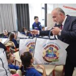 Canik Belediyesi’nden Çanta ve Kırtasiye Desteği