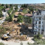 Çayırova’da riskli yapıların yıkımına başlandı