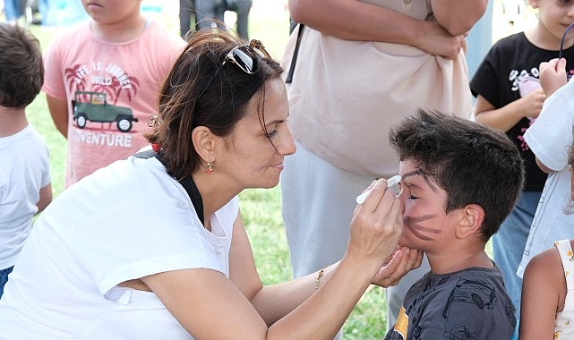 “Çık Dışarıya Oynayalım” etkinlikleri büyük ilgi görüyor;  Eğlencenin durağı bu kez Derince oldu
