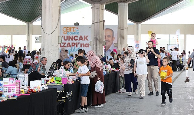 Çocuklar Genç KOMEK 2. El Oyuncak Pazarı İle Farkındalık Kazanıyor