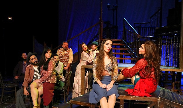 Harbiye Açık Hava’da Her Replik Bir Yıldıza Dönüşür