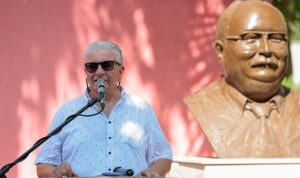 “İzmir Baba” Konak’ta anıldı