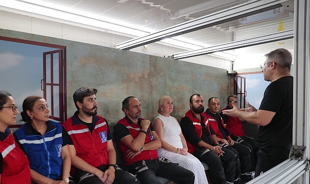 ​KAM, Bornova’da ‘Hatırlamak Yetmez, Hazırlanmak Gerek’ dedi