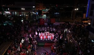 Karşıyaka’yı ‘zafer’ coşkusu sardı