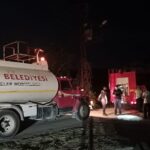 Kemer Belediye ekiplerinden trafo yangınına müdahale