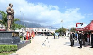 Kemer’de Zafer Bayramı töreni