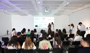 Lâl Denizli, KonuŞu Eğitim Programı’nın açılışında gençlerle buluştu