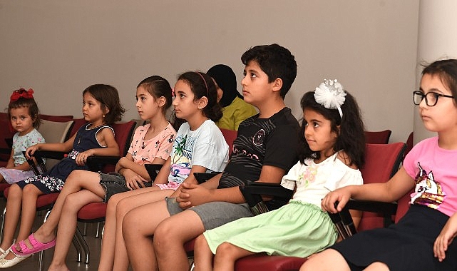 Osmangazi’de çocuklar mektup yazma alışkanlığı kazandı