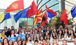 Osmangazi’de Uluslararası Balkan Festivali renkli görüntülerle start aldı