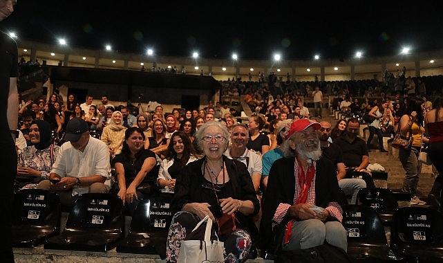 Sezonun İddialı Yapımı “Tartuffe” Açık Hava’da Seyirciyle Buluştu