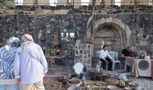 Tarihi Kale, İlk Kez Bir Antika Pazarına Ev Sahipliği Yaptı