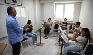 Ücretsiz yaz kurslarına büyük ilgi