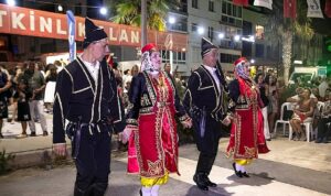 Zafer’in 103. Yılı Güzelbahçe’de Coşkuyla Kutlandı