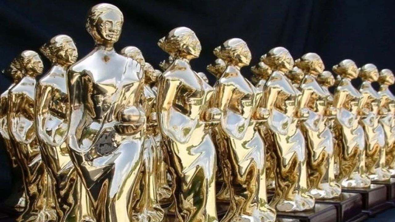 Altın Portakal'da Yarışacak filmler açıklandı