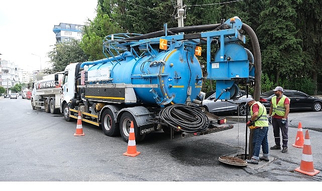 ASAT Alanya’da yağmursuyu hatlarını temizliyor
