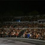 Aşkım Kapışmak ile İzmir Enternasyonal Fuarı’nda kahkaha dolu gece