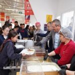 Ayvalık’ta Öğrenci Kent Lokantasında 3 Çeşit Yemek 30 Lira