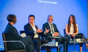 B40 Zirvesi, panellerle devam ediyor