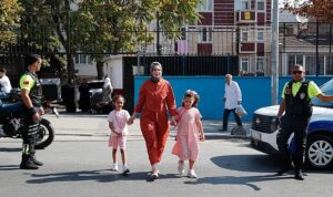 Bağcılar zabıtası ile okul yolu daha güvenli