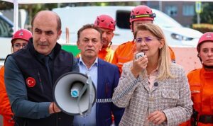 Bakırköy Belediyesi’nden eşzamanlı deprem tatbikatı