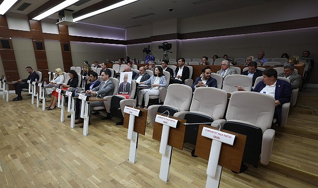 Bakırköy Belediyesi’nden Öğrencilere Eğitim Desteği